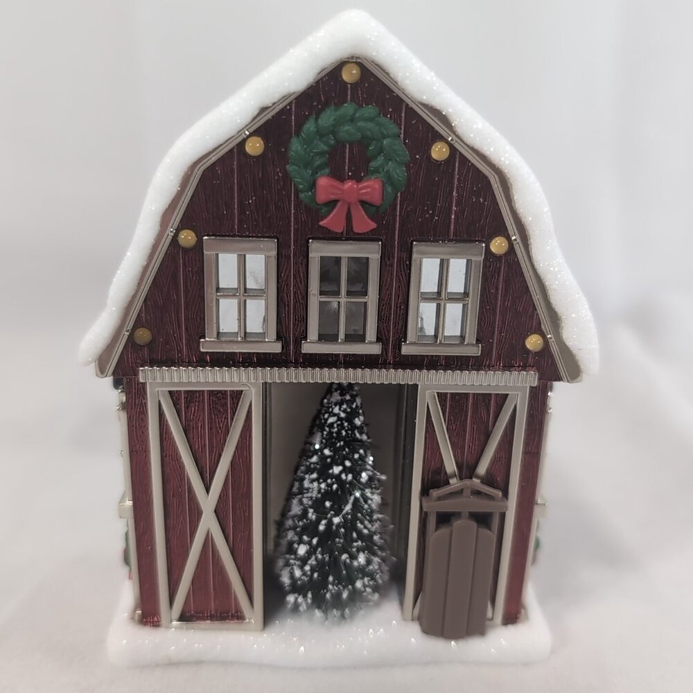 Bath & Body Works Wallflower Plug Christmas Winter Barn Red Projector Nightlight
